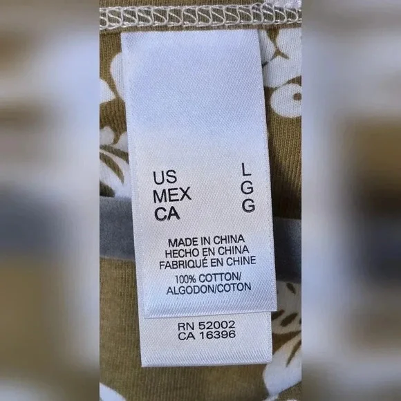 Liz & Co., Size L, Multicolor Floral Cap Sleeve Tee - Picture 4 of 6